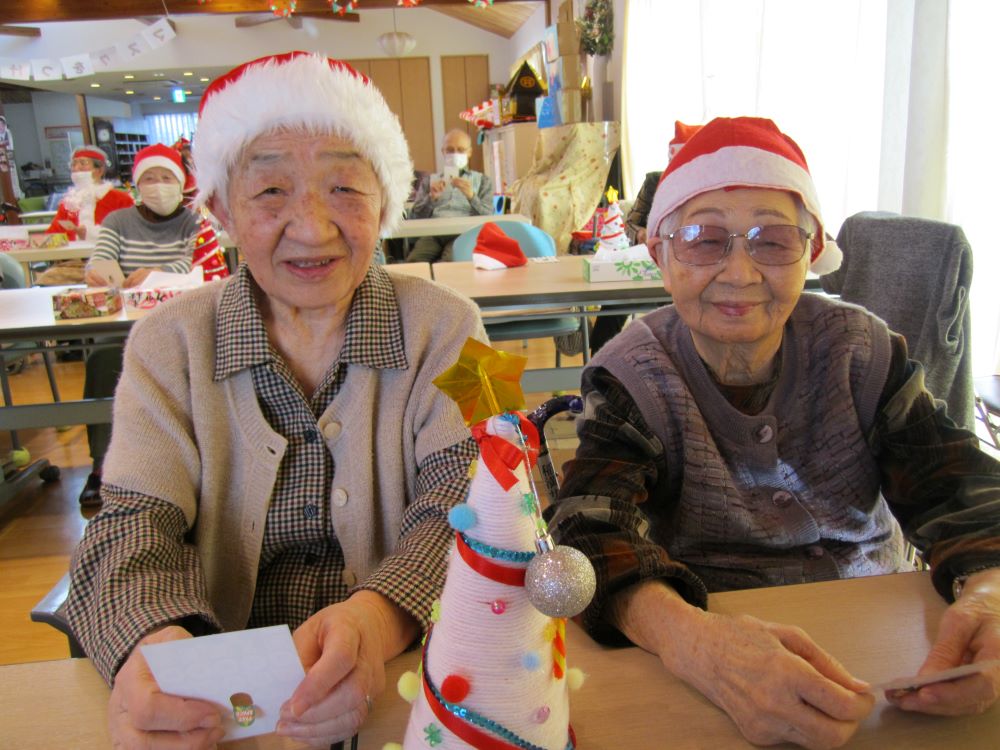 クリスマスツリーと一緒に02